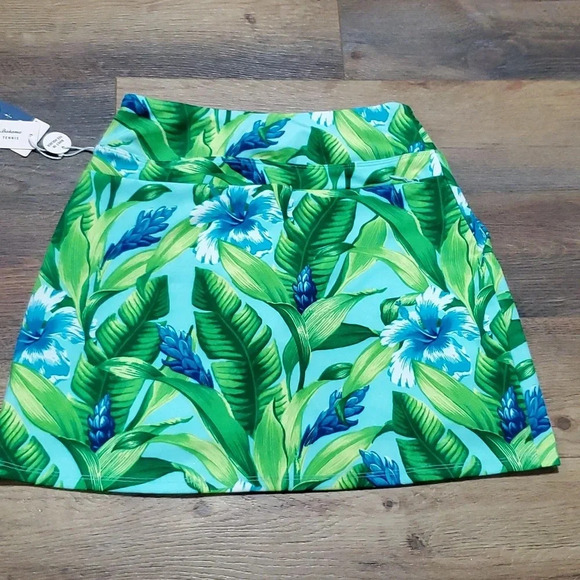 Tommy Bahama golf/tennis skirt built in shorts tropical floral NWT - Picture 6 of 7